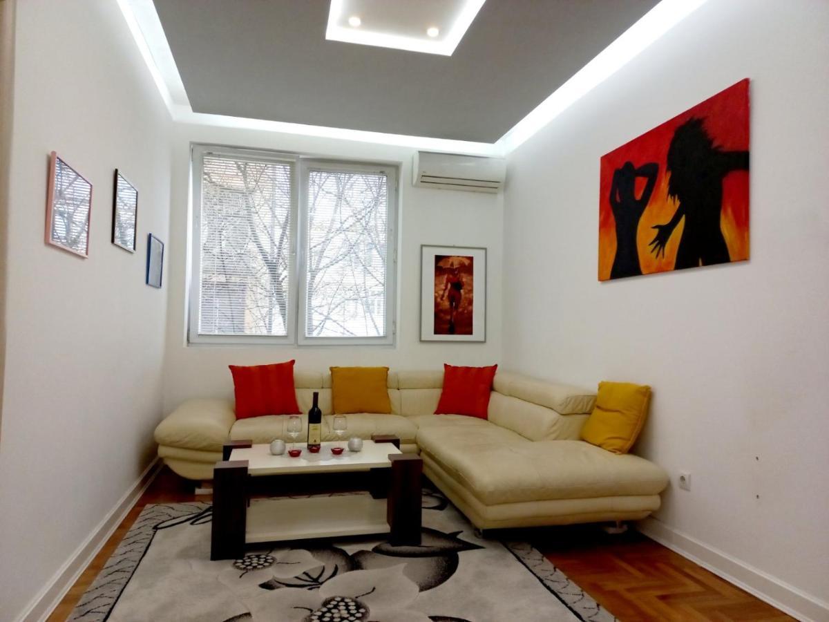 Apartment Alex Belgrado Exterior foto