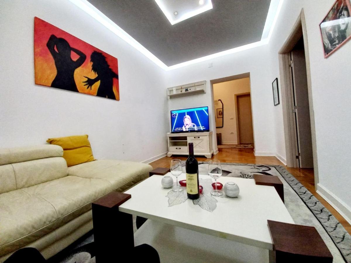 Apartment Alex Belgrado Exterior foto